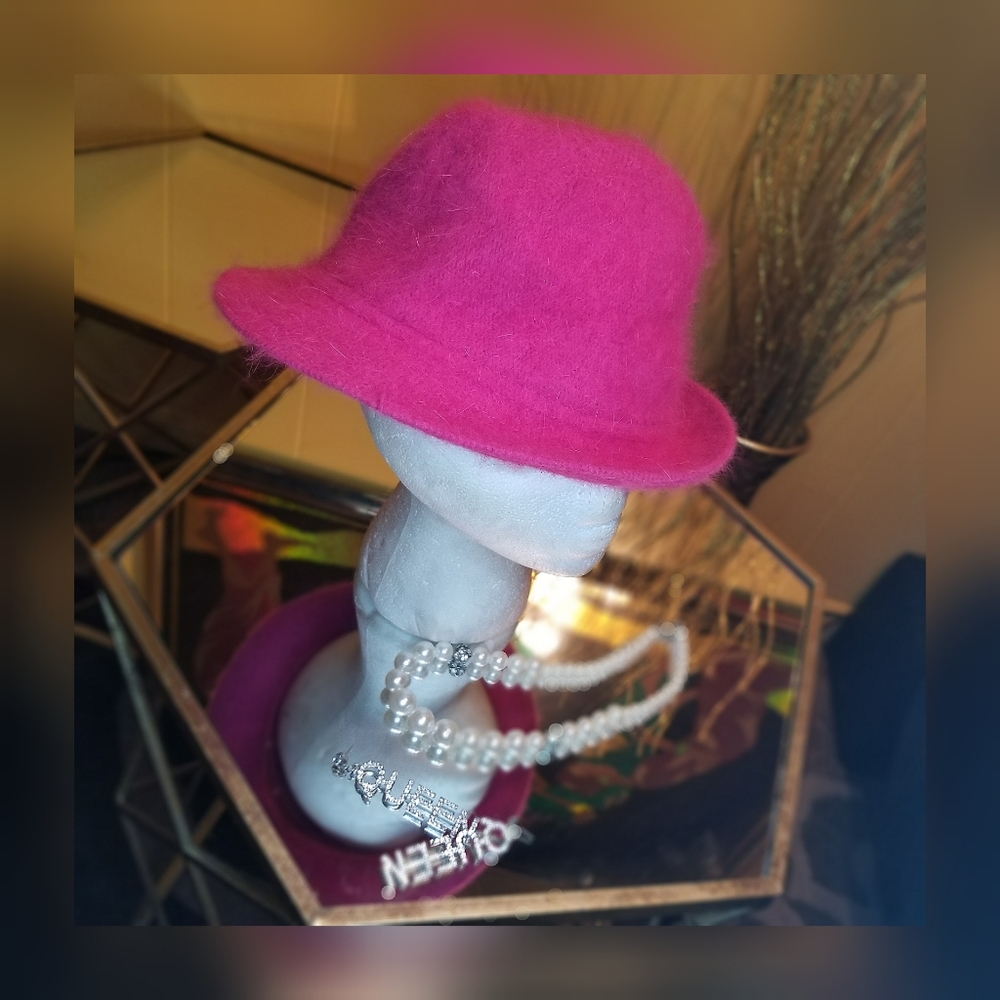 hat